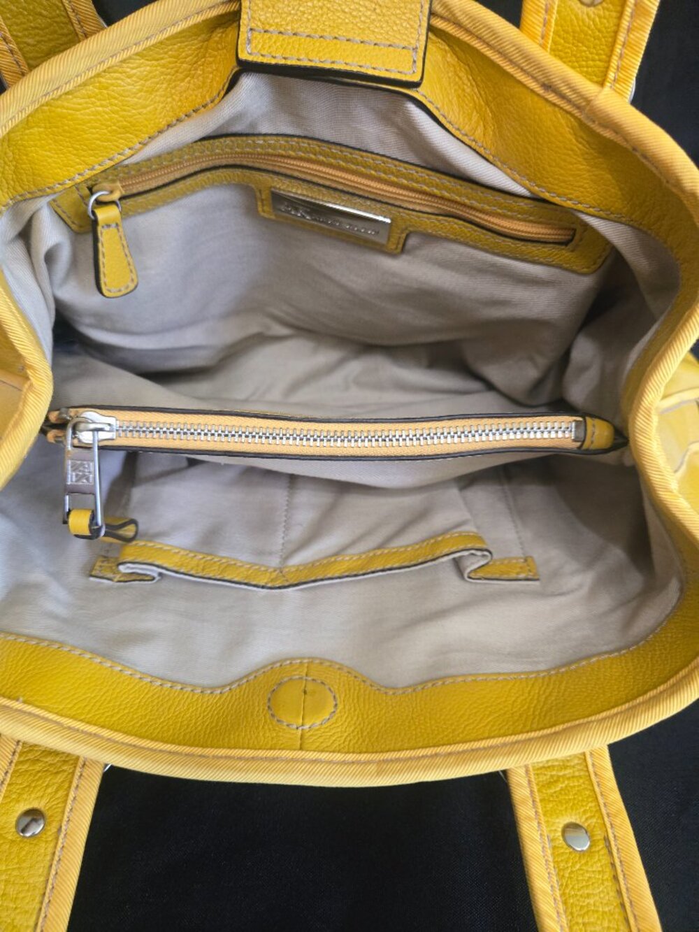 Anne Klein Genuine Leather Yellow Satchel Top Handle Handbag Silver Hardware - Picture 6 of 8